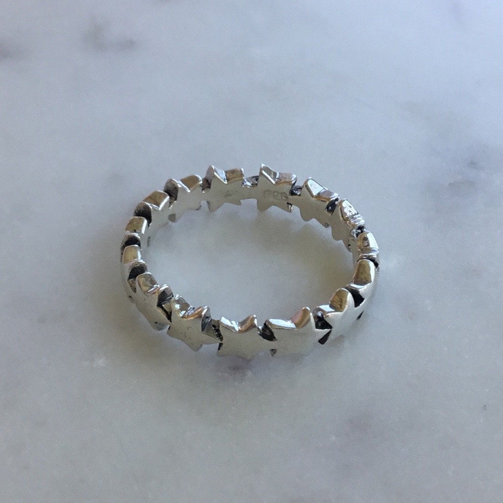 Sale $15 Firm! Sterling Silver Star Band Ring - Picture 12 of 15